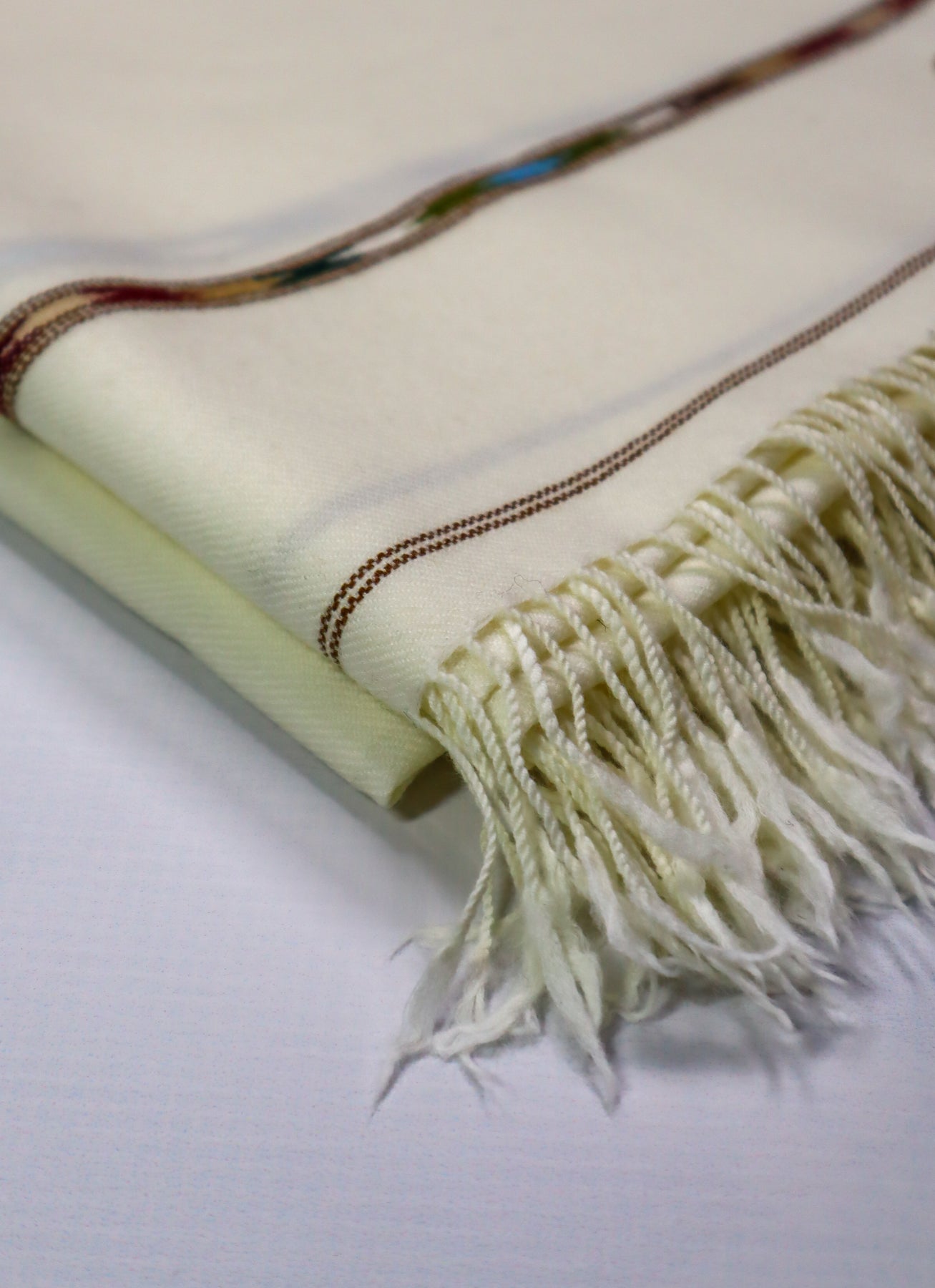 Premium Quality Plain Double Fiber Off-White Pure Woolen Shawl